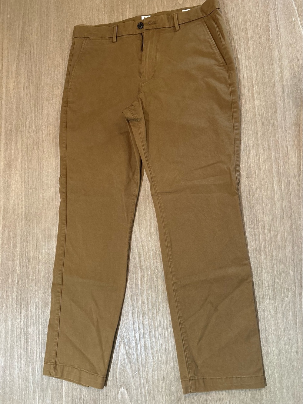 GAP Essential Khaki Straight Chino Pants Men’s 33x30 Brown Cotton Casual